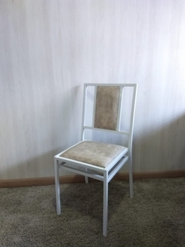 Cadeira Ferro Semi Almofadada 