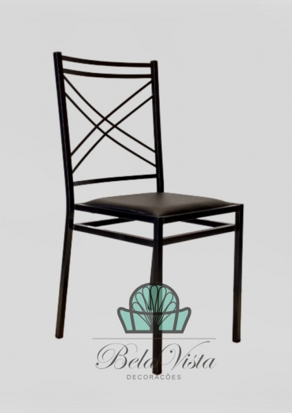 Cadeira de Ferro Empilhável para Festas, modelo Duplo X metalon 20x20, com pintura eletrostática preta, com assento removível em corino Buffalo